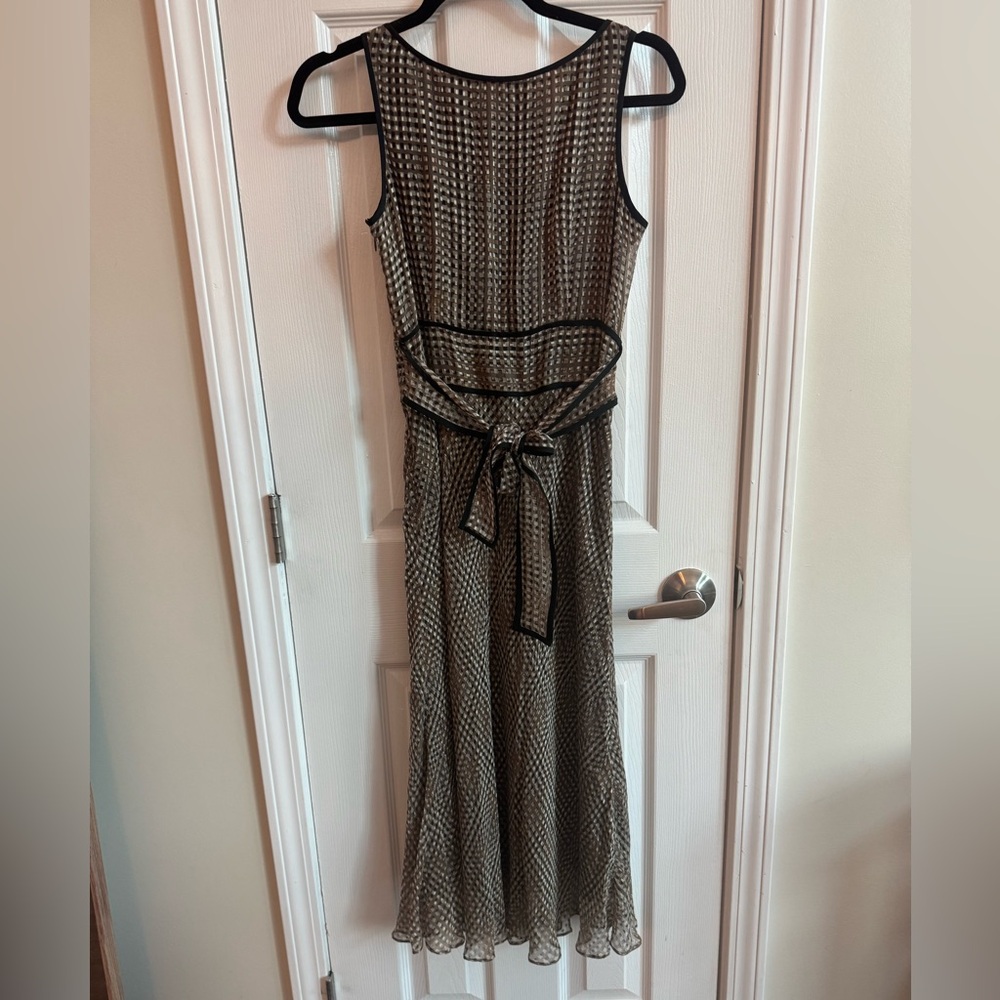 J. CREW Silk Blend Black & Tan Checked Midi Dress w/ Black Trim Size 4 - Picture 5 of 6